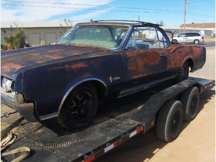 Photo for 1967 Oldsmobile Cutlass